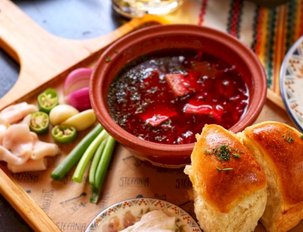 How to Make Red Borscht